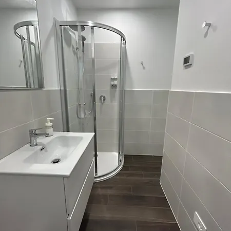 Lake Home Apartments Gasthof Lipomo